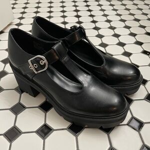 Black Women's T-Strap Maryjane Chunky Heel Shoes